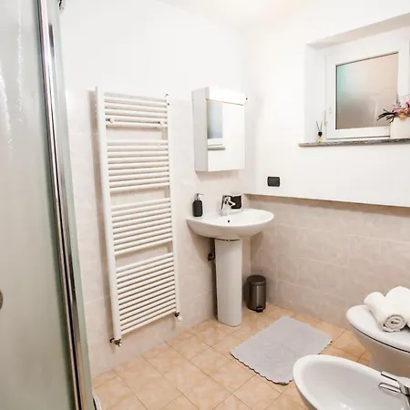 Casa Mina Apartment Carate Urio